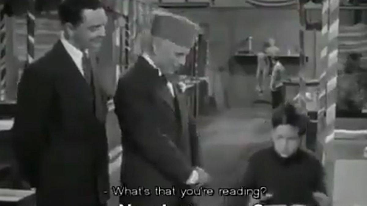 12 yaşlarında bir çocuğun Karl Marx okuması üzerinden ilginç bir film sahnesi…