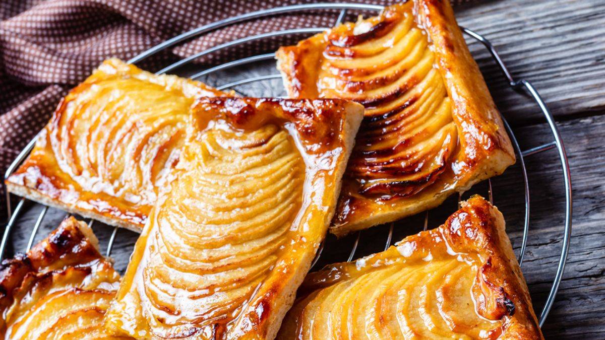 En basit elmalı tart tarifi | Milföy elmalı turta nasıl yapılır? 5 çayı tarifleri