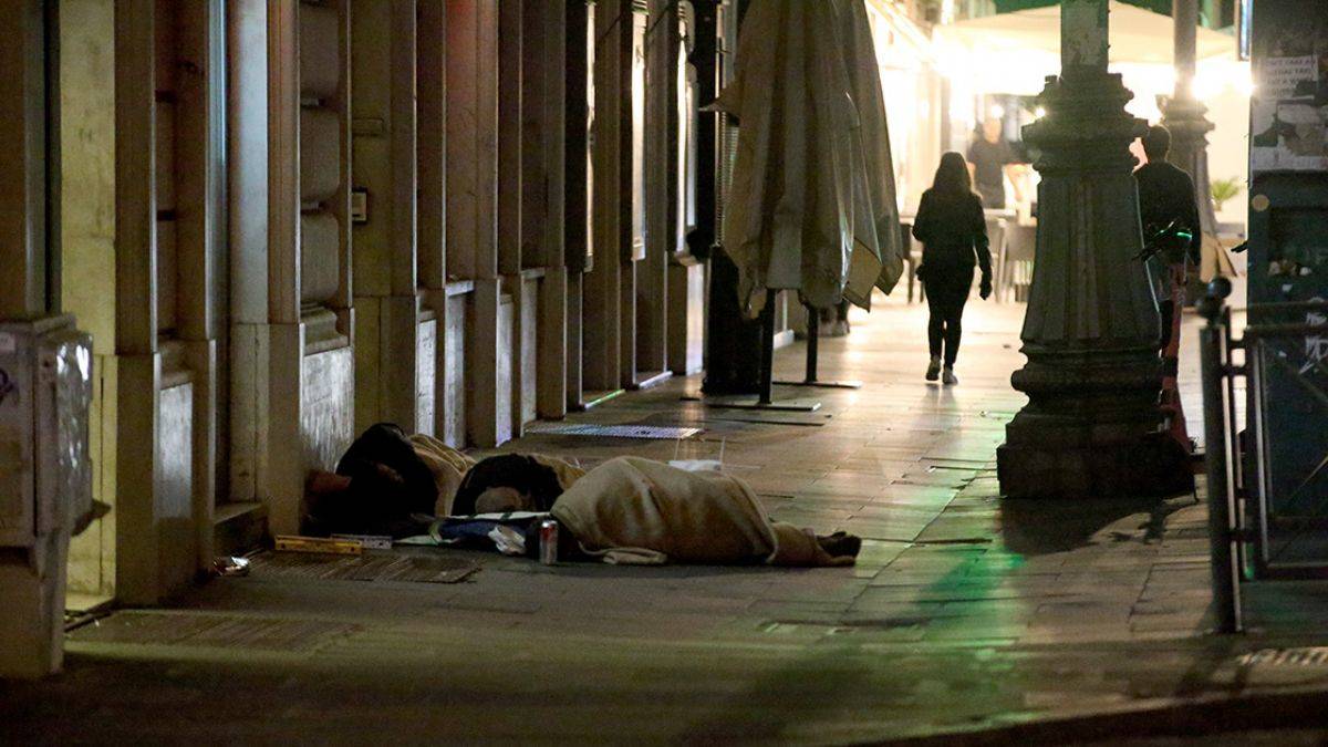 İtalya'da 50 binden fazla evsiz var