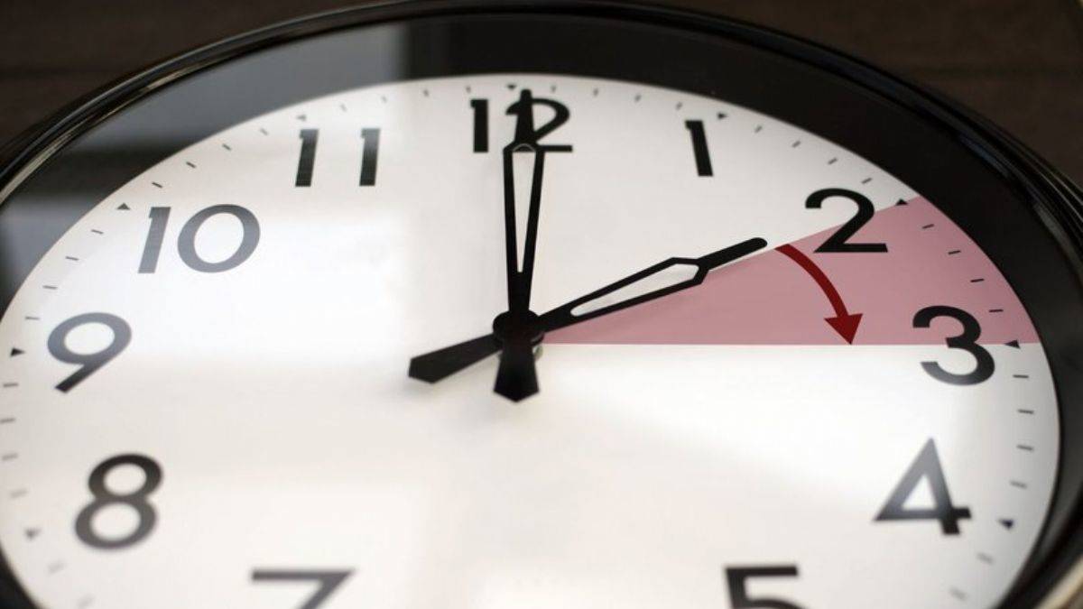 Yaz saati dünyanın gündeminde! İtalya’da 1 ay daha kalalım teklifi