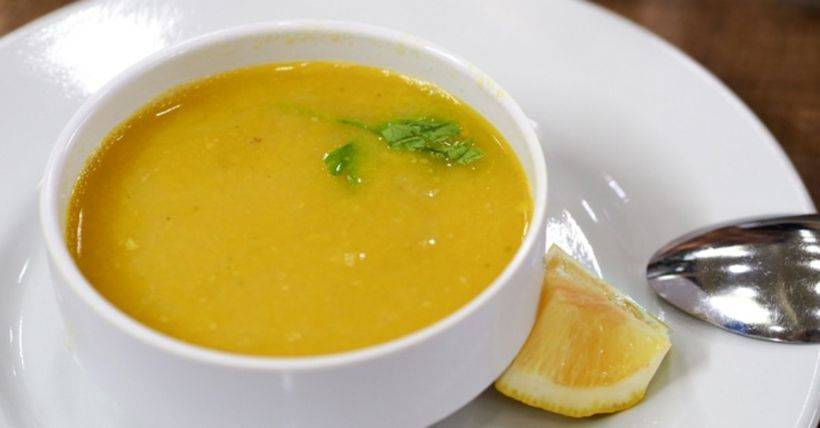 Esnaf lokantası mercimek çorbası nasıl yapılır? Lokanta usulü mercimek çorbası sırrı | Zerdeçallı sarı mercimek çorbası tarifi