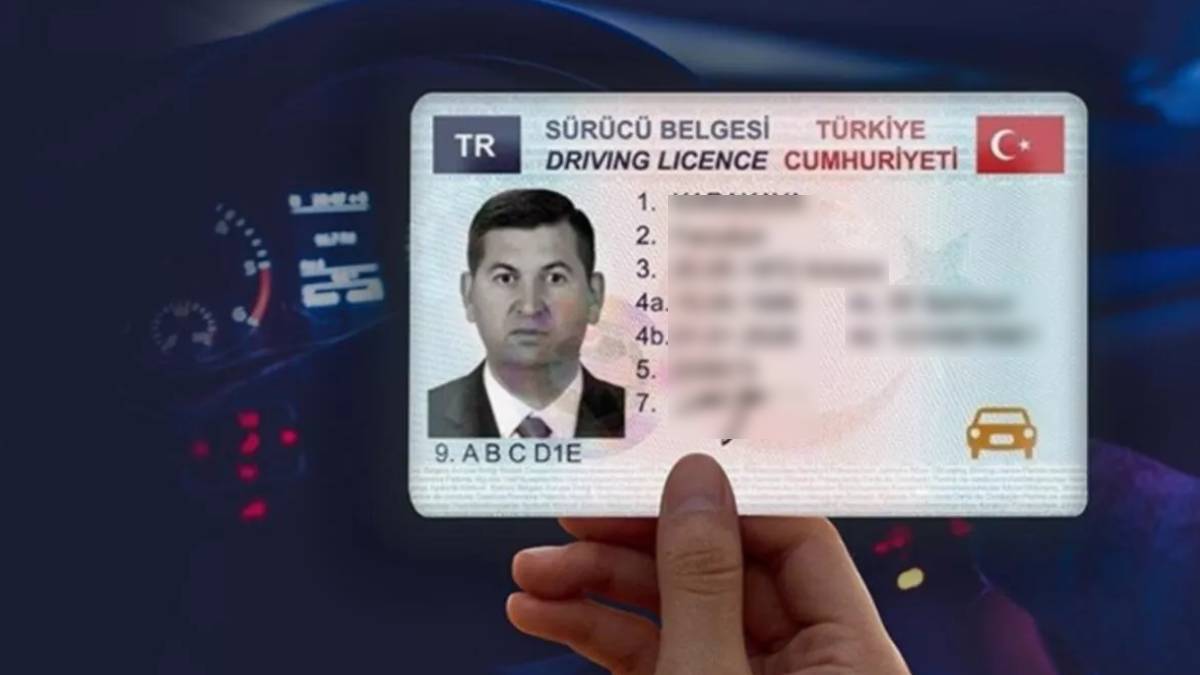 Ehliyet yenileme ücreti 2022 | Yeni tip ehliyet çıkartma ücretli mi? Ehliyet değiştirme kaç para?