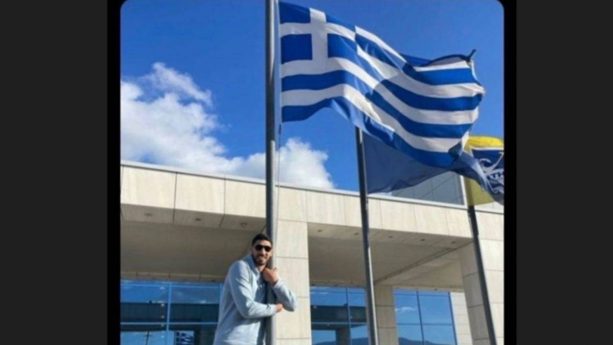 Nedim Şener: 'FETÖcüler işte böyle onursuzdur'