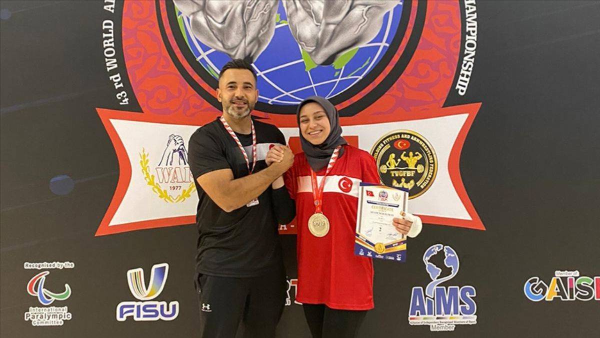 Parmağı kırılan Sevdenur altın madalyayı kaçırdı