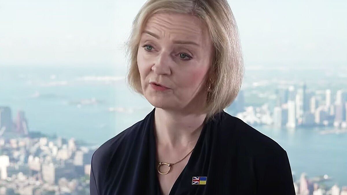 İngiltere Başbakanı Liz Truss istifa etti