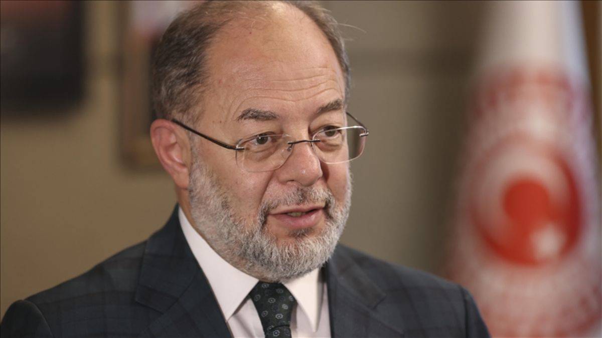 Recep Akdağ: Hastanelerde randevu birikmeleri önlenemeyecek