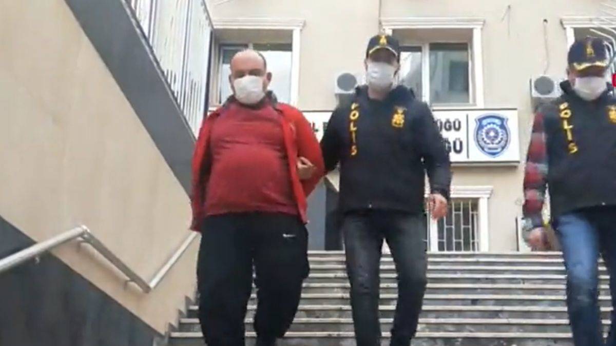 Eşini 4. kattan attığı iddiasıyla yargılanan sanığa beraat