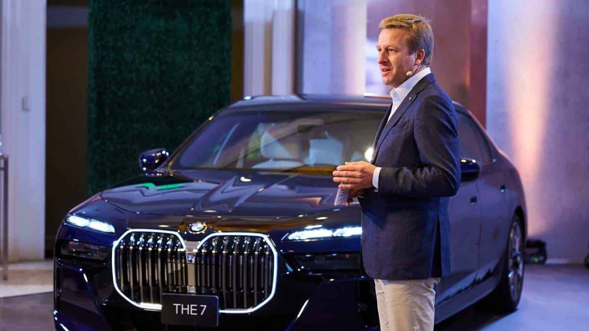 BMW CEO’sundan uyarı: Piyasada ucuz araç kalmayacak