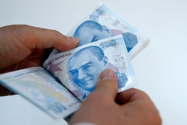 Emekliler özel bankaların promosyon yarışından memnun