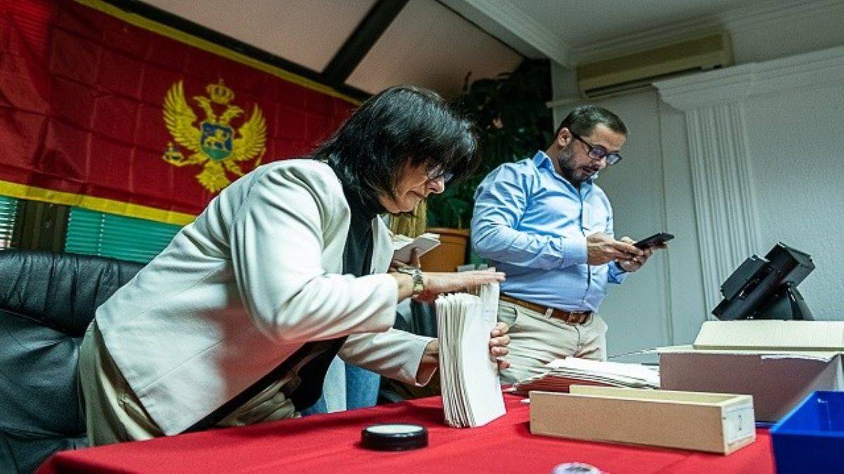 Karadağ'daki yerel seçimlerde kesin sonuçlar belli oldu