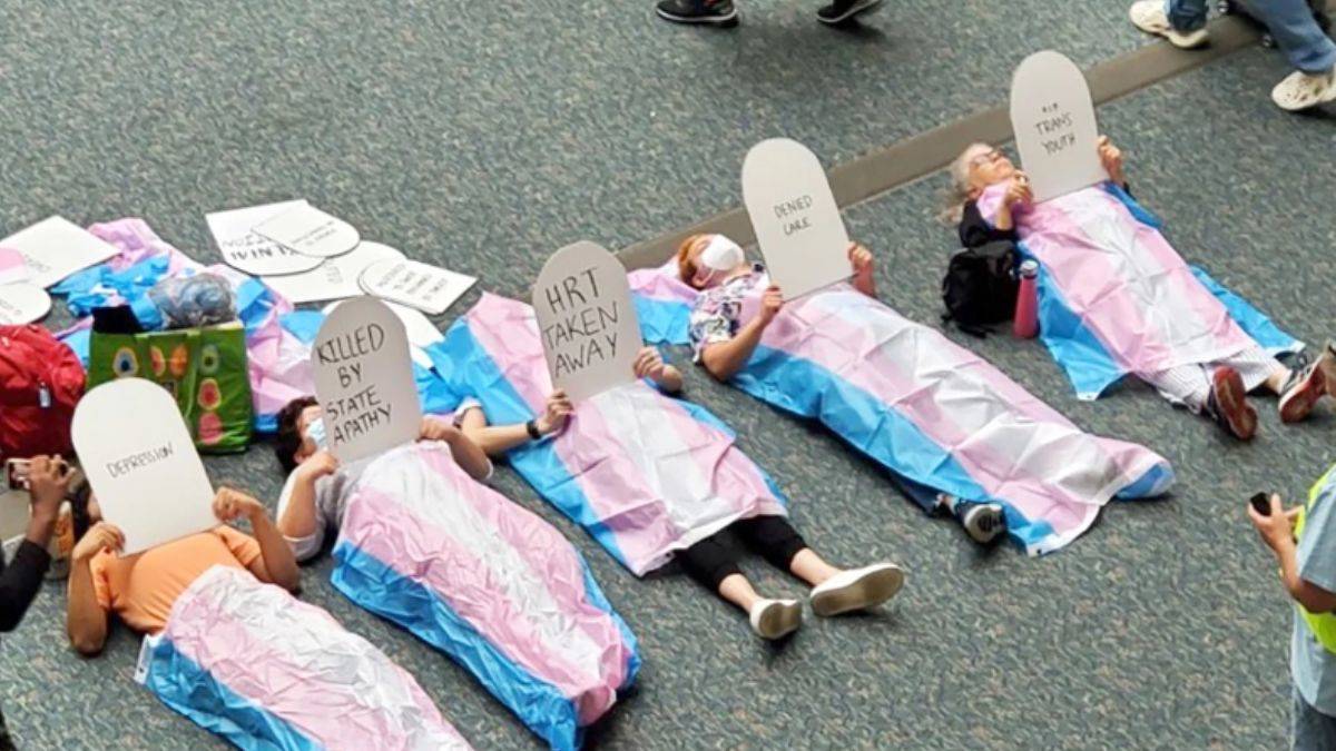 LGBT karşıtı eylemler sonuç verdi; kanun hazırlanıyor