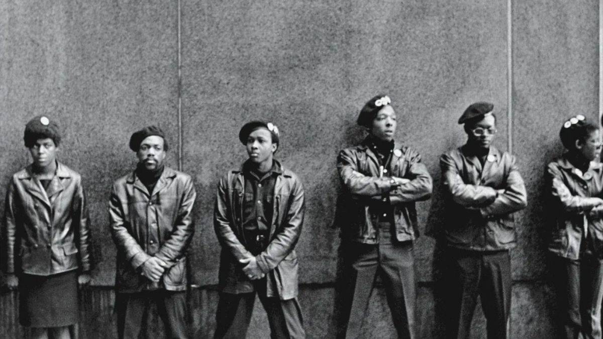 Kara Panterlerle gençlik yıllarım