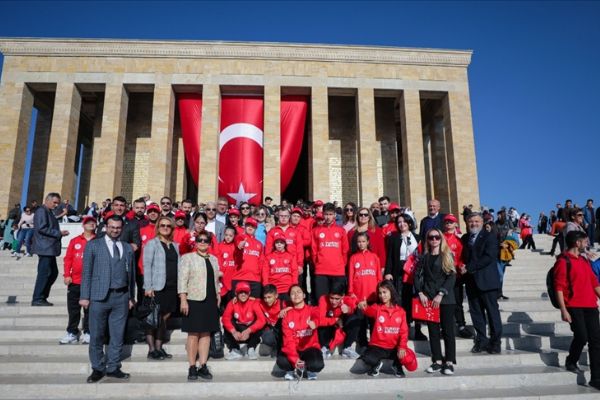 THY, 29 özel çocuk sporcuyu Ankara'da ağırladı