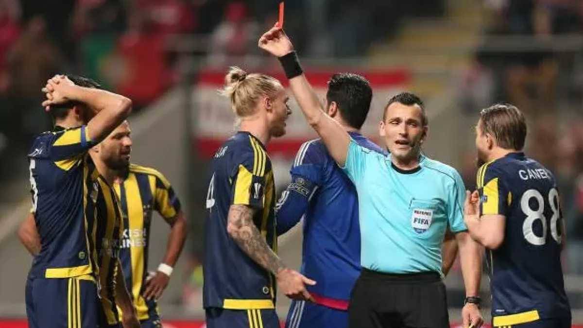 Dinamo Kiev-Fenerbahçe hakemi Ivan Bebek değiştirildi mi? Ivan Bebek neden değişti?