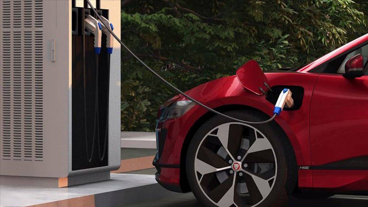 İtalya: Elektrikli otomobil şarjı benzinden daha pahalı