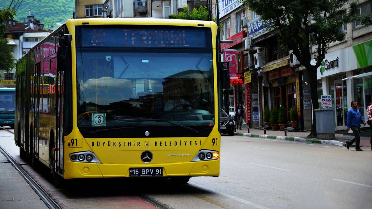 10 Kasım'da Bursa'da otobüsler ücretsiz mi? Bugün Bursa'da otobüs, metro bedava mı? 10 Kasım Bursa toplu taşıma bedava mı?