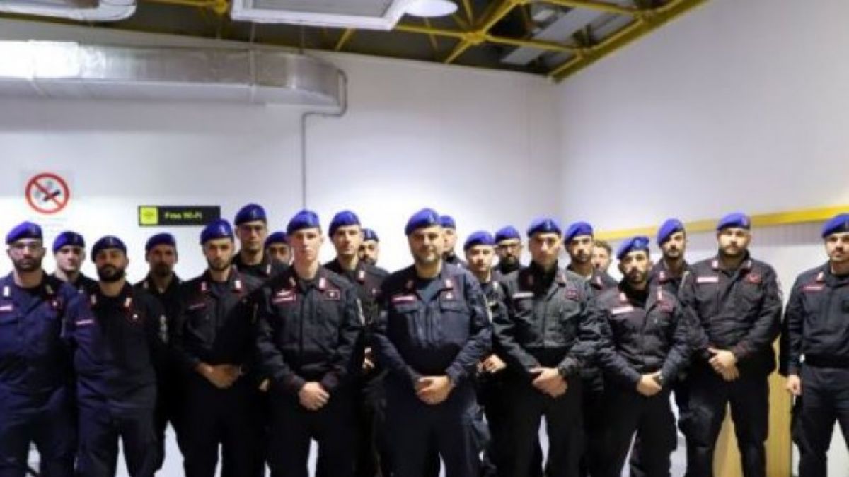 İtalyan jandarma birliği Kosova'da