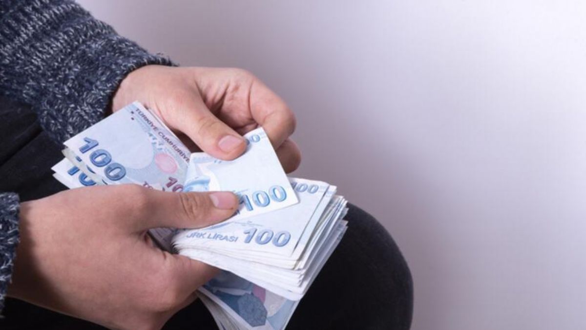 Çalışanların dikkatine! Maaşınız habersiz düşerse uyarı mesajı gelecek...