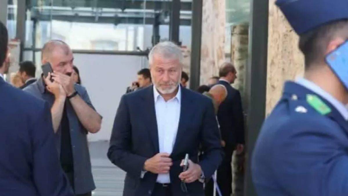 Polis, Abramoviç'ten özür dileyecek