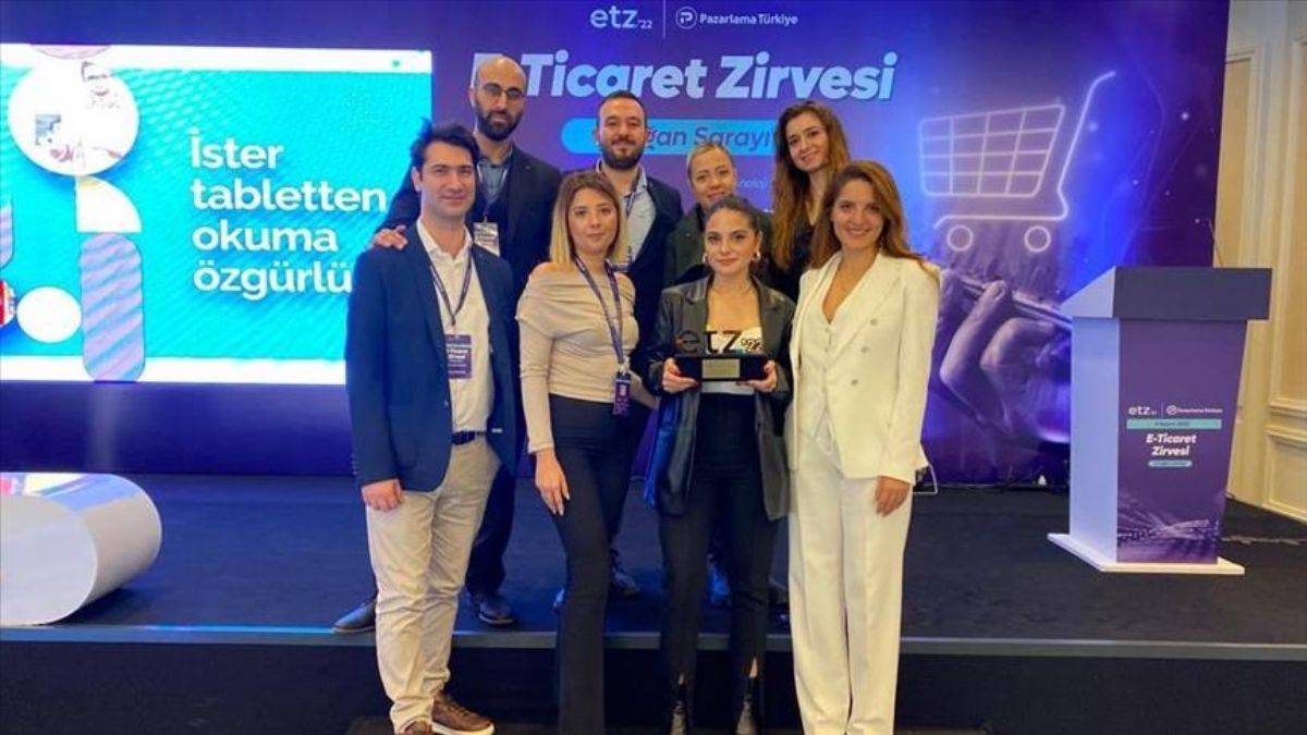 D'S damat 'En İyi Erkek Giyim E-ticaret Sitesi' ödülü aldı