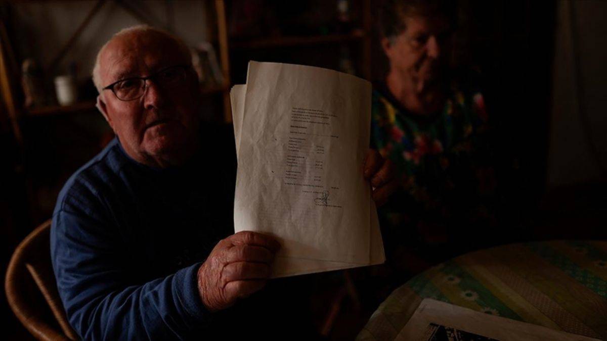 Avrupa denizde ve karada diri diri gömüyor!