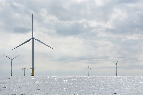 Deniz üstü RES'lerde çalışacak mühendislerin Türkiye'de yetiştirilmesi hedefleniyor