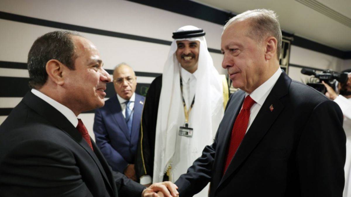 Erdoğan-Sisi el sıkışması; Katar'ın aylar süren planı