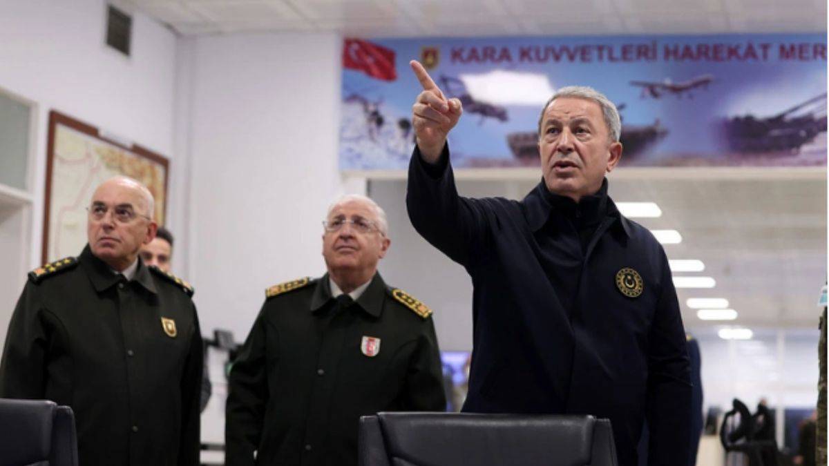 Bakan Akar: 471 hedef ateş altında