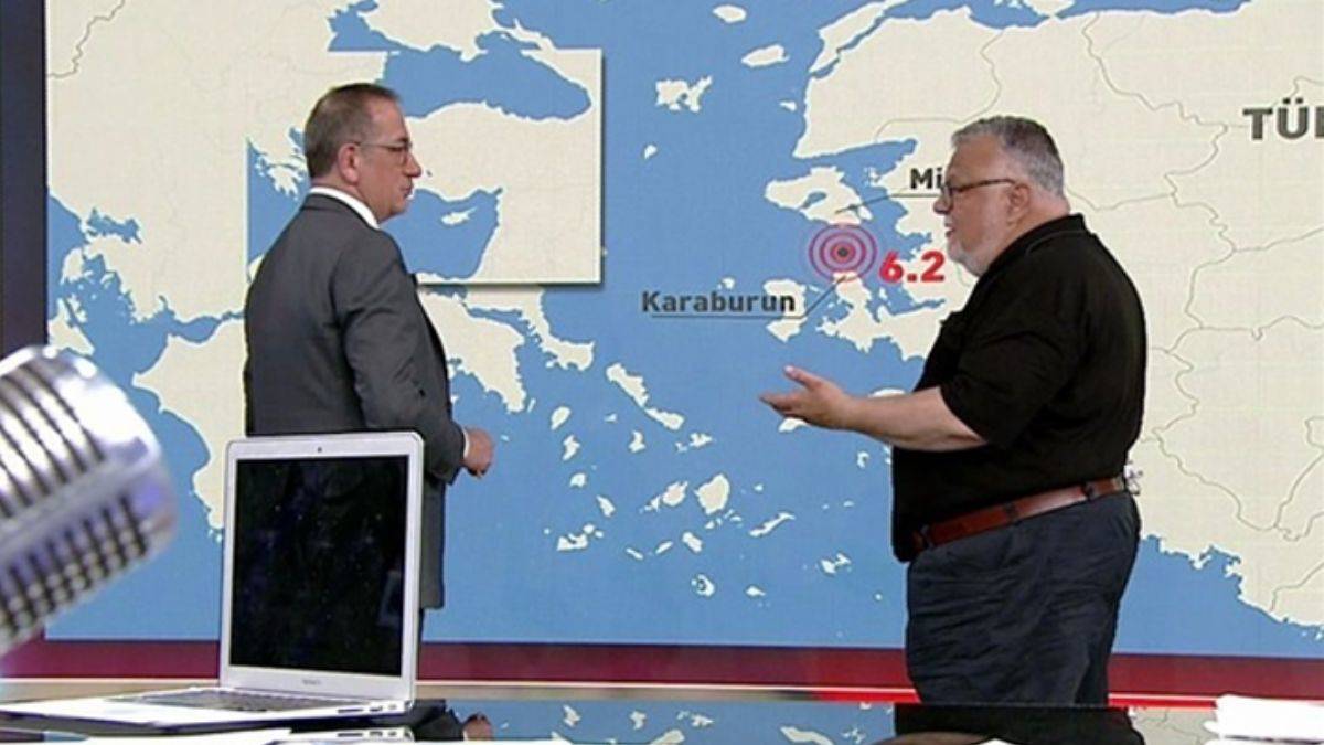 Celal Şengör: İstanbul'u terk et Fatih