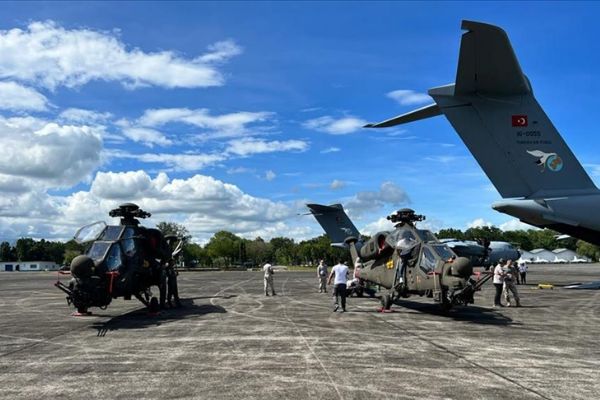 Filipinler iki Atak helikopterine daha kavuştu