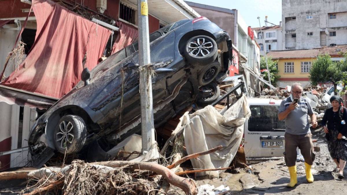 Genel Hayata Etkili Afet Bölgesi nedir? Afet bölgesi ilan edilince ne oluyor? Borçlar ertelenir mi?