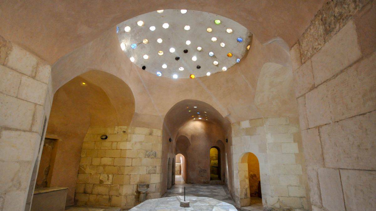 Dedikodu, çöpçatanlık ve kişisel bakım: Kahire'nin son hamamları