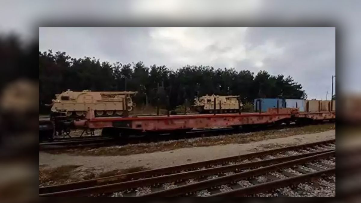 Yunanistan'da ABD'ye ait mühimmatları taşıyan tren raydan çıktı