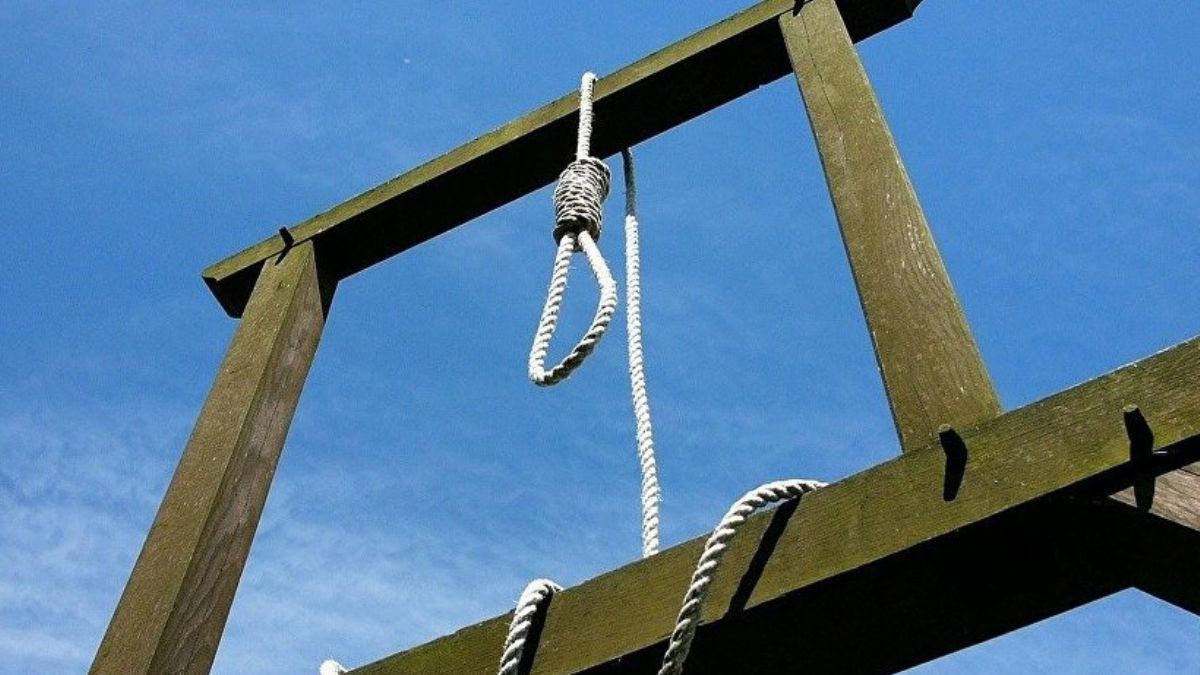 İran 'İsrail'le iş birliği yapmakla' suçlanan 4 kişiyi idam etti