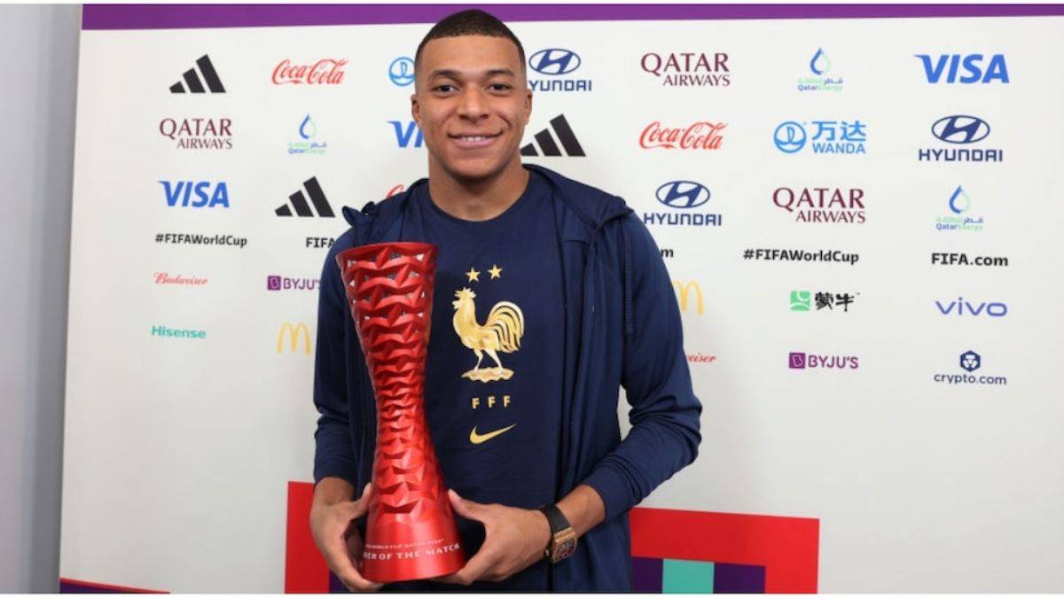 Alkollü içki markasıyla poz vermeyi reddetti