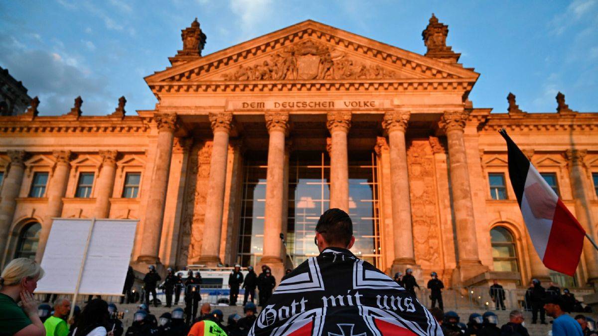 Darbecilerin falcıları baskını görememiş!