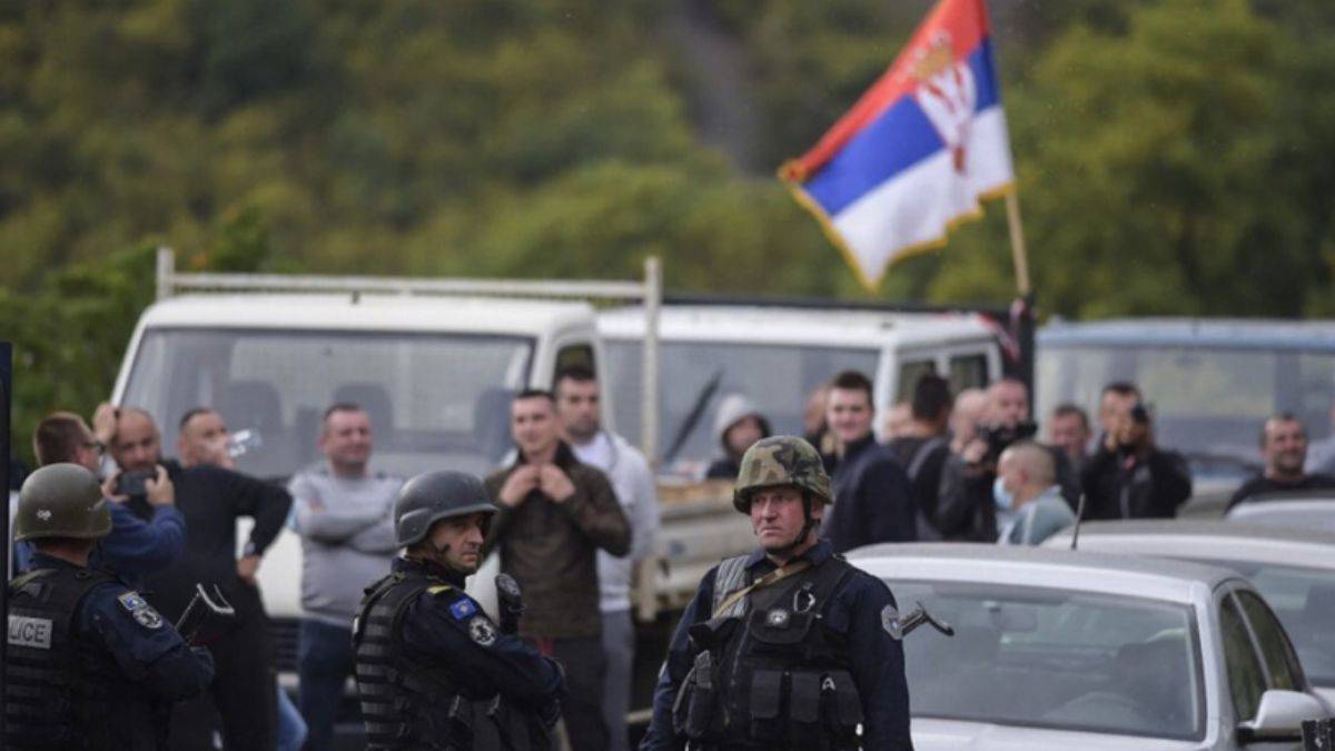 Kosova ile Sırbistan arasında gerilim tırmanıyor!