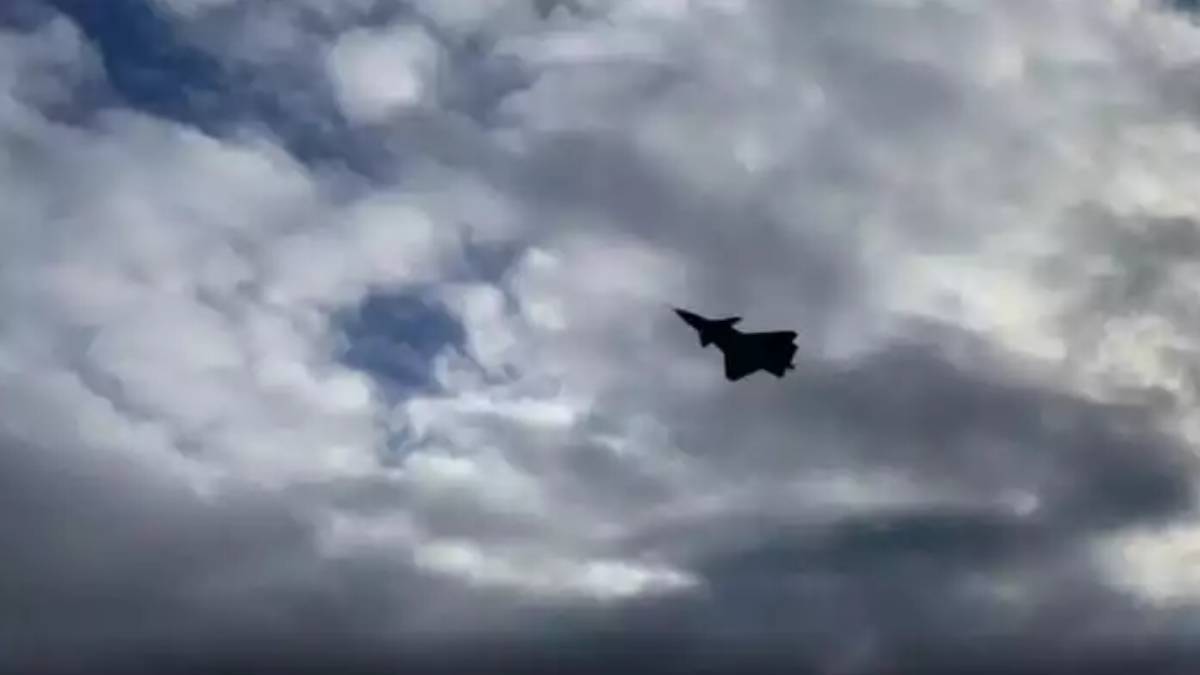 Kızılelma uçuş videosu izle | MİUS uçuş görüntüsü