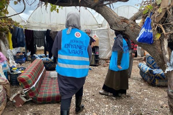Türkiye Diyanet Vakfı, Antalya'da selzedelerin yaralarını sarıyor