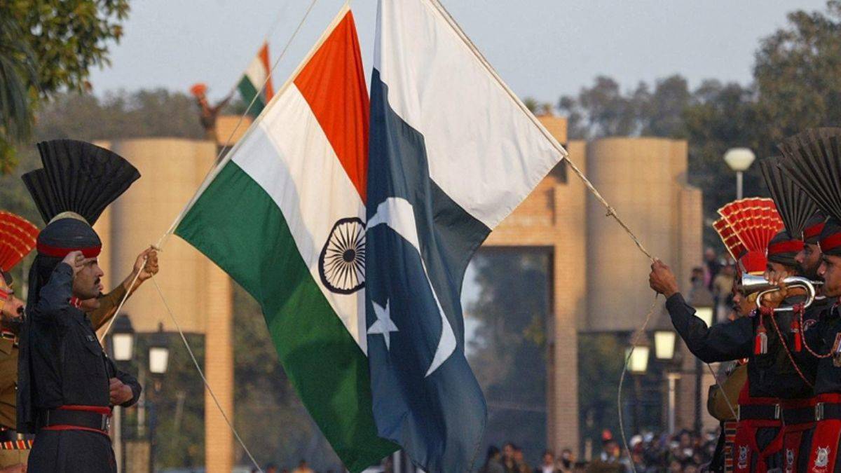 Gerginlik tırmanıyor! Pakistan'dan Hindistan'a ''atom bombası'' tehdidi