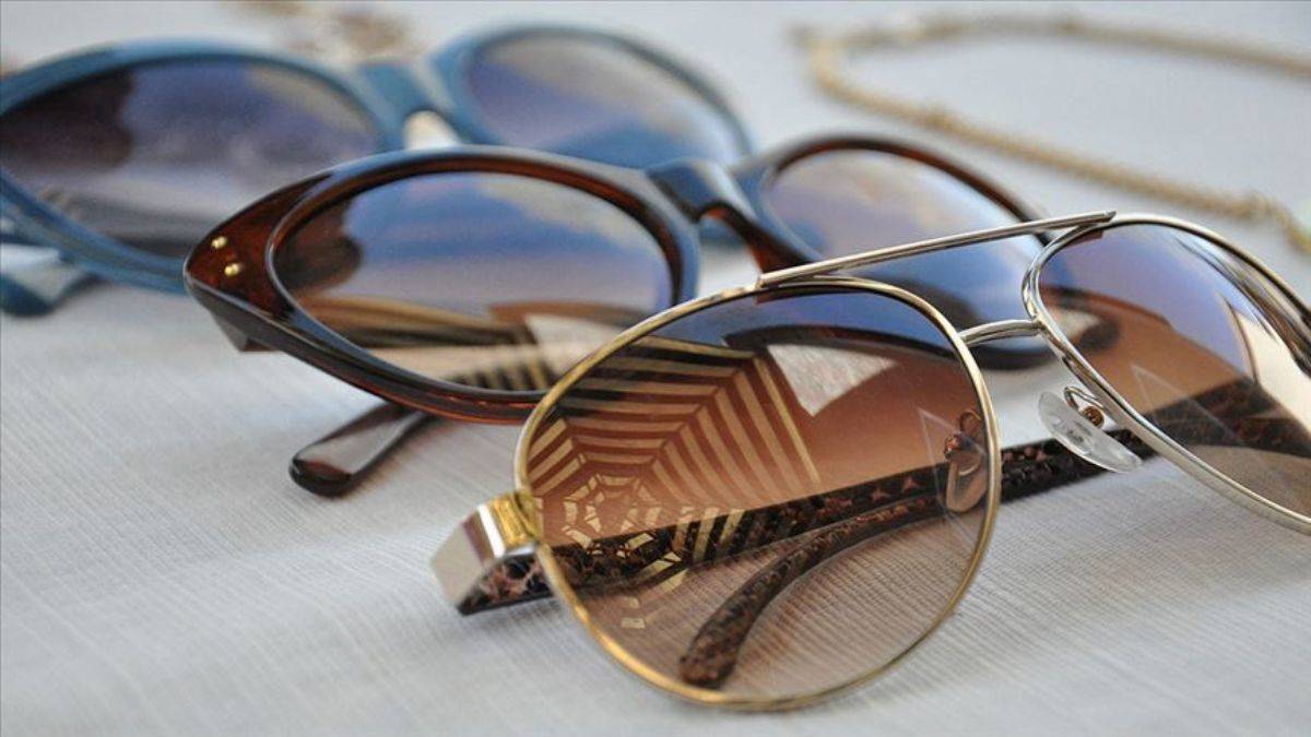 İnsanlar ne zaman güneş gözlüğü takmaya başladı?