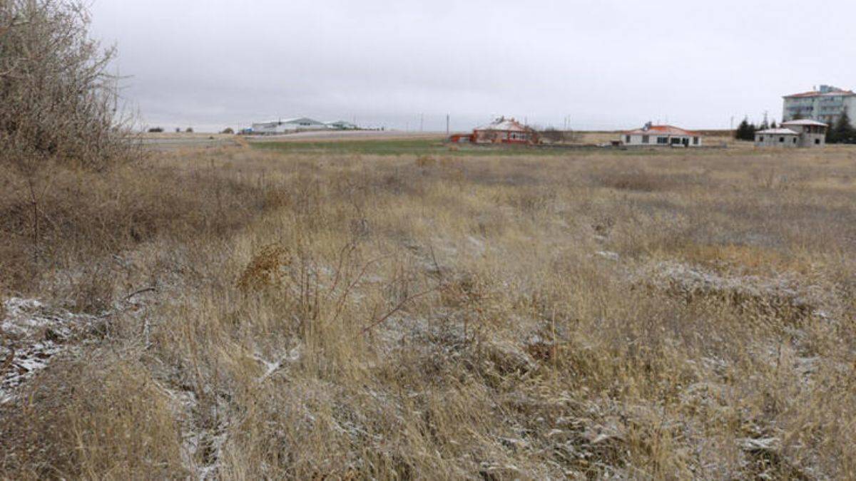 Bahçeli, bağışladığı arsayı satın almış