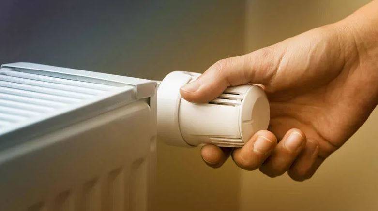 Doğalgaz ve elektriğe zam olacak mı? Bakan Dönmez’den açıklama