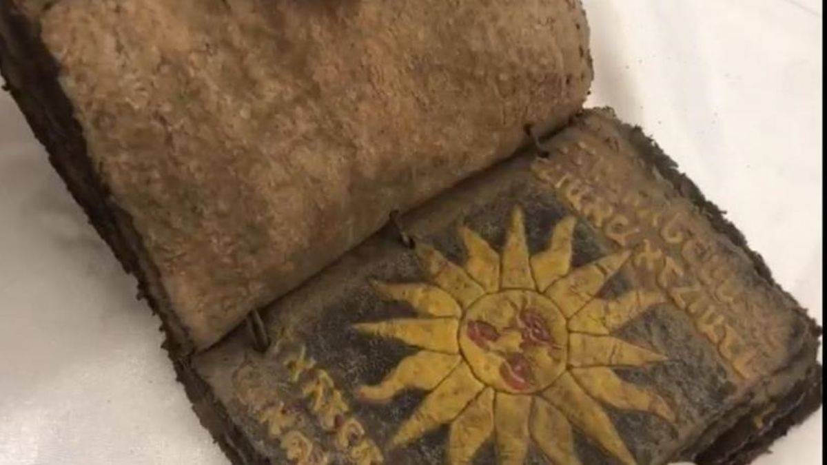 Giresun'da 700 yıllık Tevrat ele geçirildi