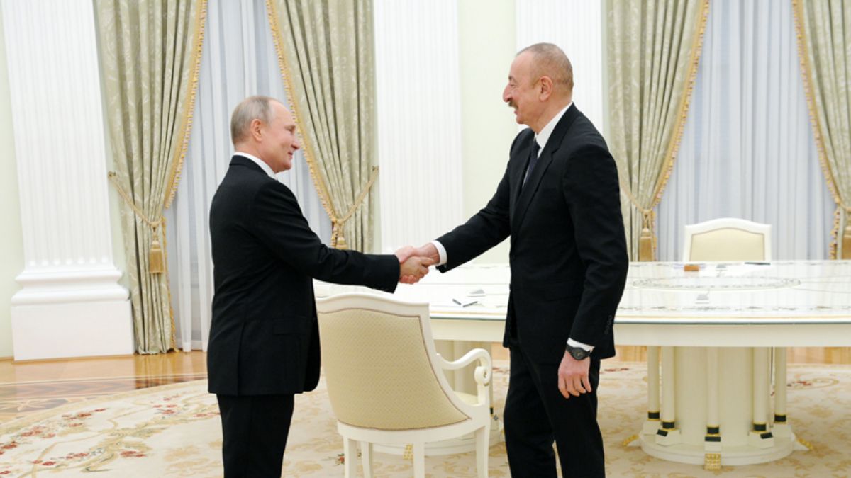 Putin ve Aliyev'den ''Ermenistan'' görüşmesi
