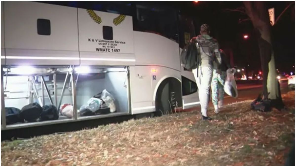 Yüzlerce göçmen ABD Başkan Yardımcısı Kamala Harris’in evinin yakınlarında