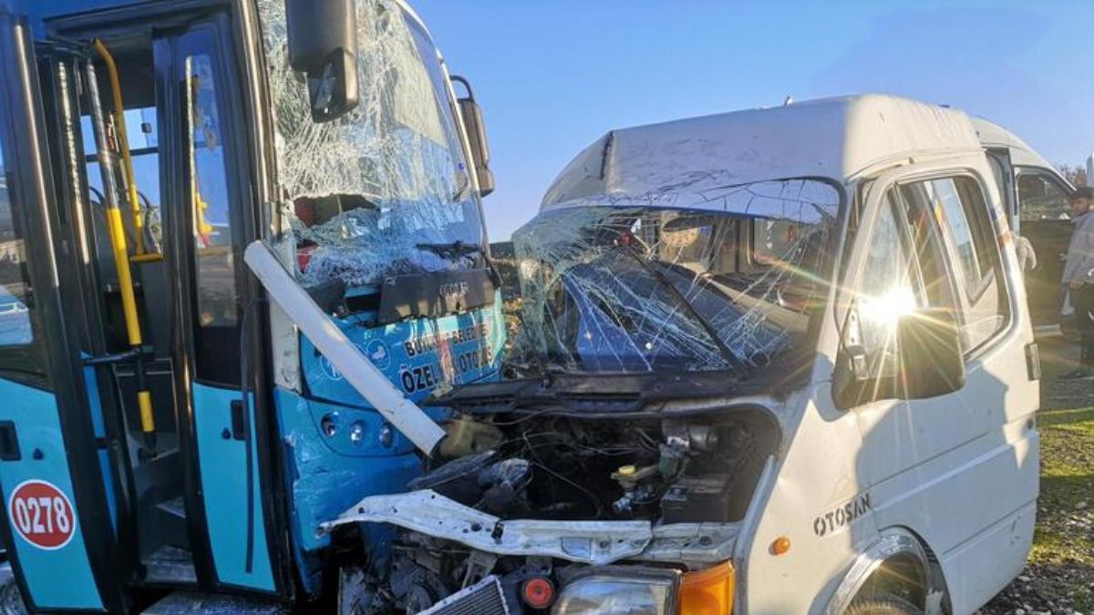 Direksiyonda kalp krizi! 1 ölü, 3 yaralı