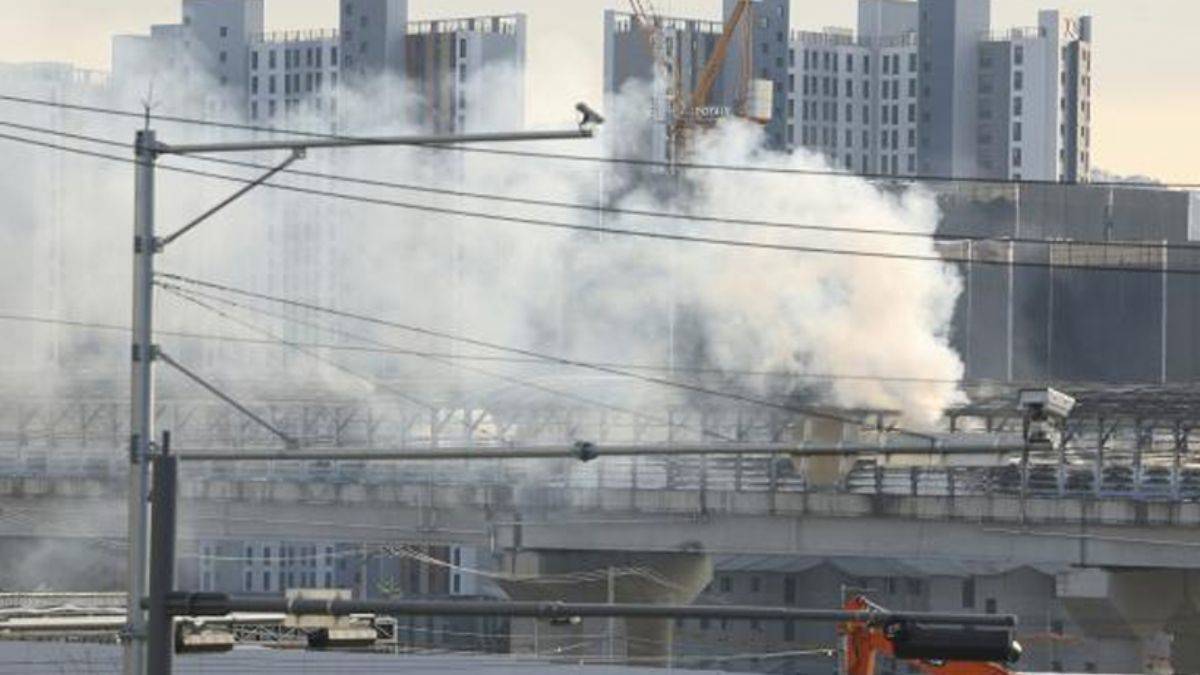 Güney Kore'de kamyon ile otobüs çarpıştı: 5 ölü, 37 yaralı