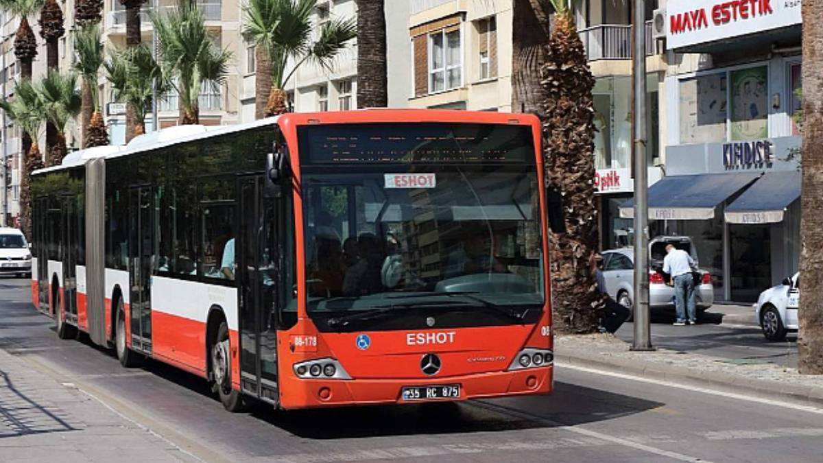 İzmir'de yılbaşında otobüsler ücretsiz mi? 1 Ocak ESHOT otobüs, metro bedava mı, indirimli mi?