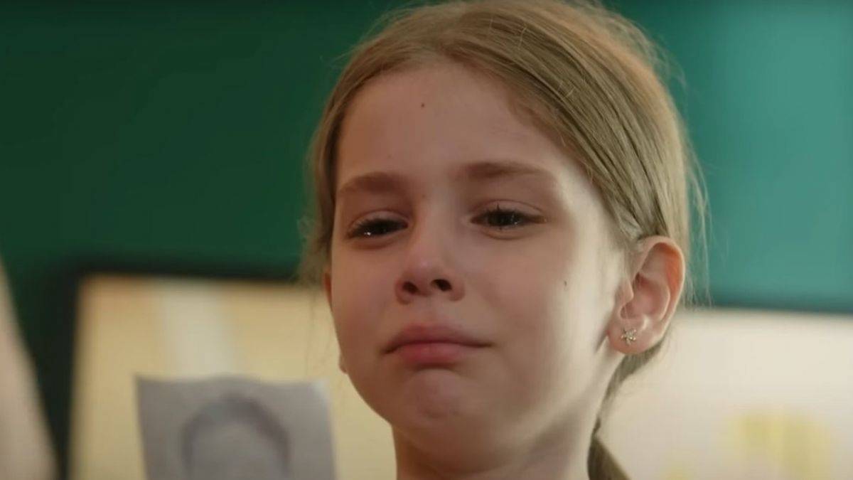 Bir Küçük Gün Işığı Güneş kimdir, hangi dizilerde oynadı?